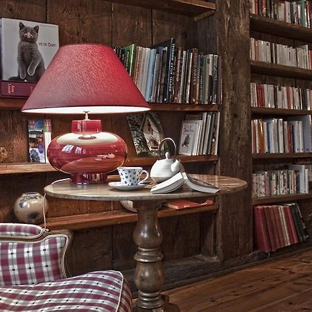 Bed and Breakfast La Belle Saison Mollens  Экстерьер фото