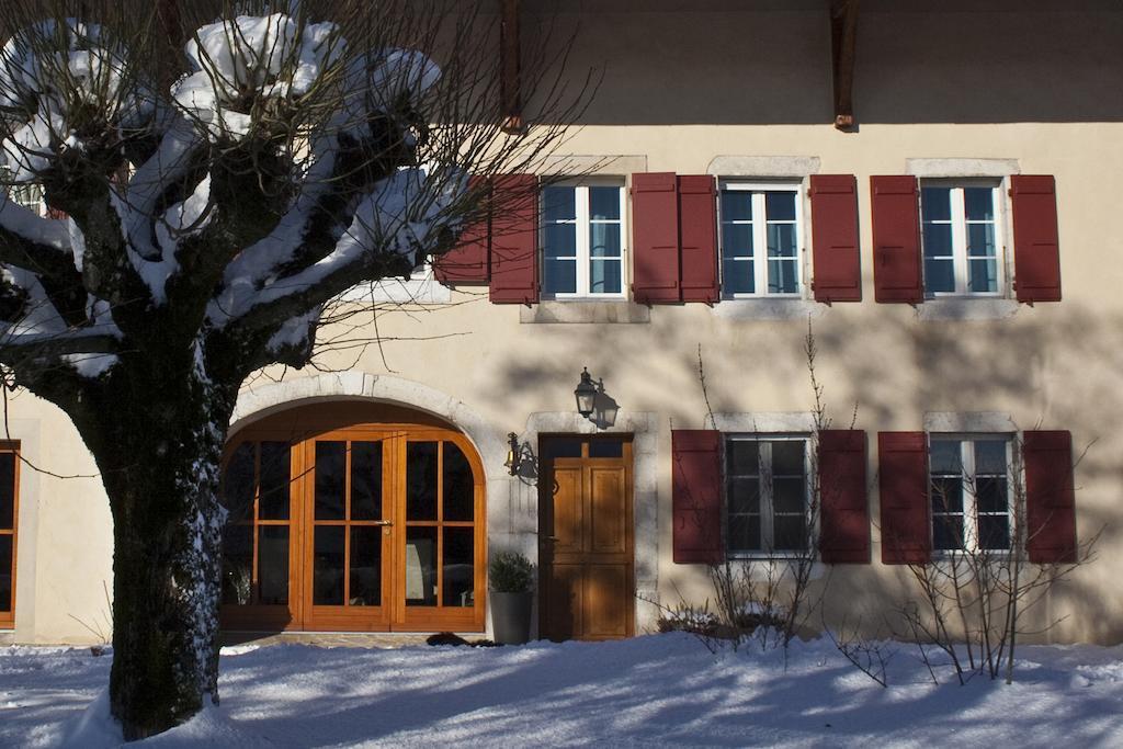 Bed and Breakfast La Belle Saison Mollens  Экстерьер фото
